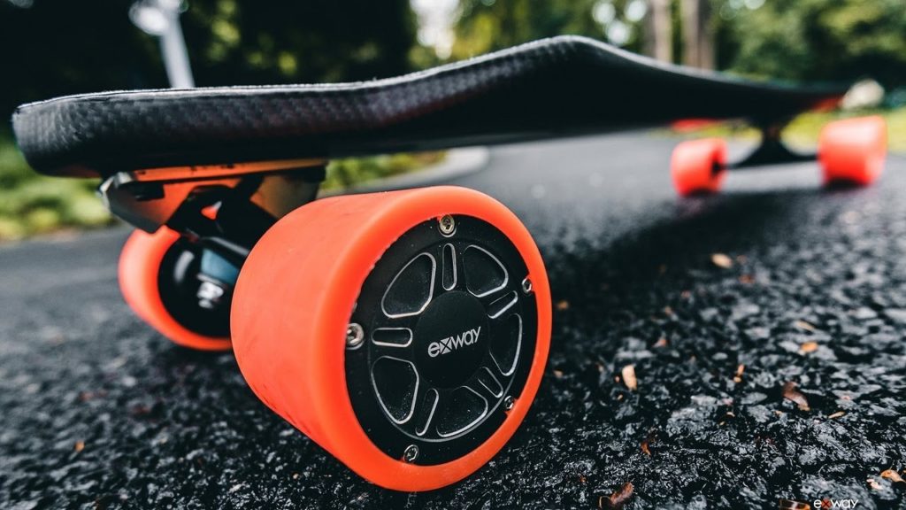 Learn Some Tips To Avoid Electric Skateboard Wobbling
